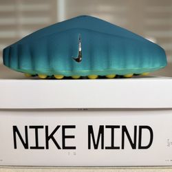 Authentic Brand New Nike Mind 001 Slide Green