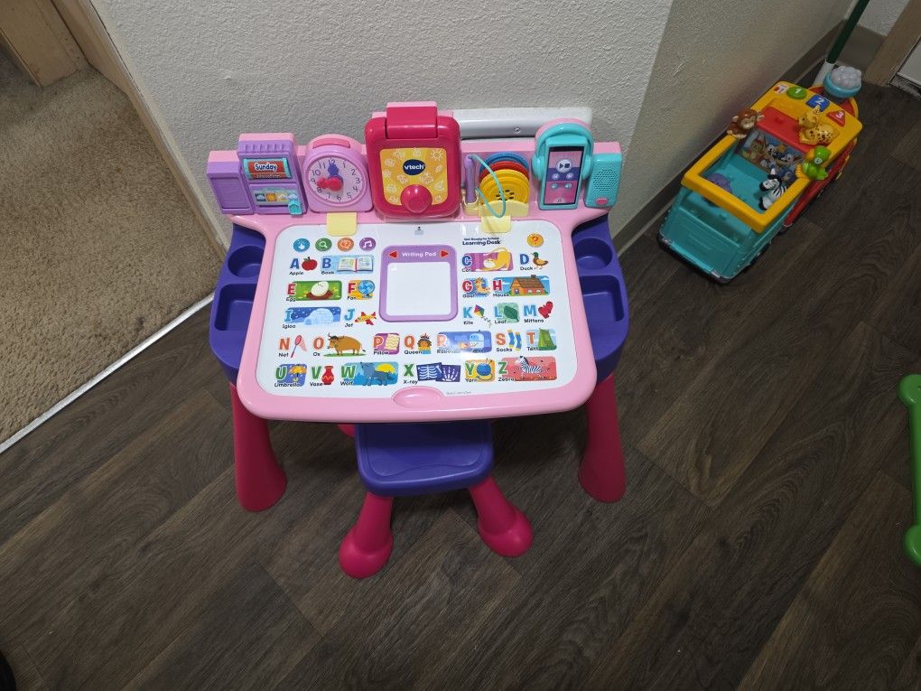 (OBO) VTech 5-in-1 Magic Desk pink 
