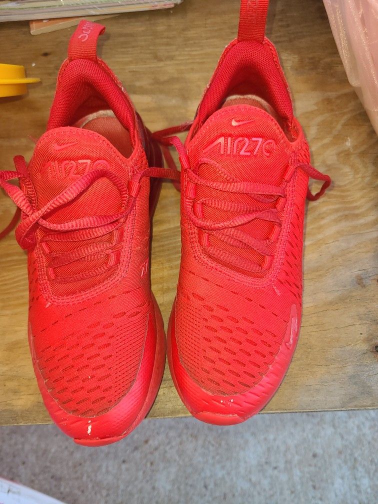 Nike Shoes 3.5