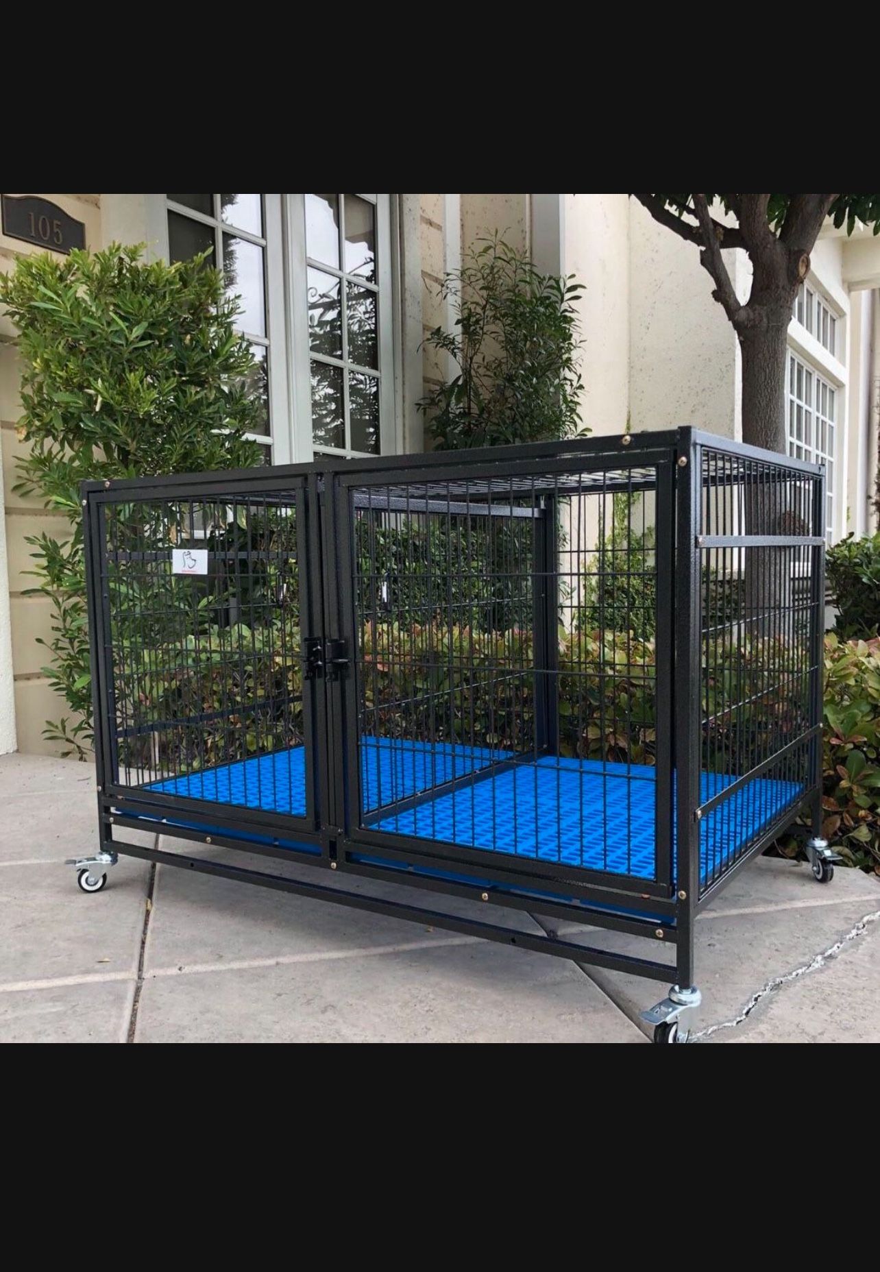 Dog Cage Kennel Size 43 With Divider, Trays And Feeding Bowls New In Box