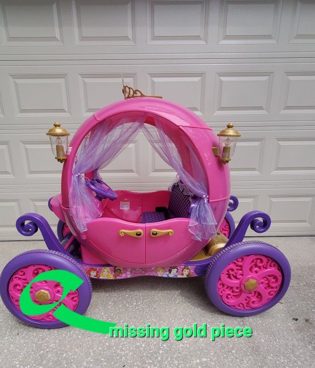 Disney Princess Carriage (Needs A New Battery Read Description)
