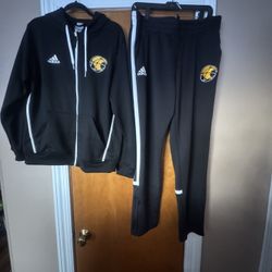 Adidas Men, Women unisex jogging suit for sale.