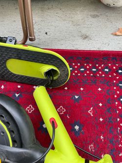 Electric scooter