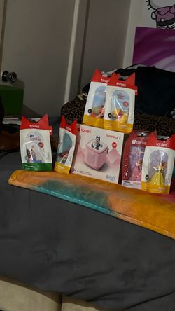 Toniebox 2 Bluey Bundle with Tonie Figures