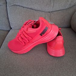 Puma Soft Foam Sneakers 