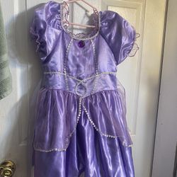 Sofia Costume