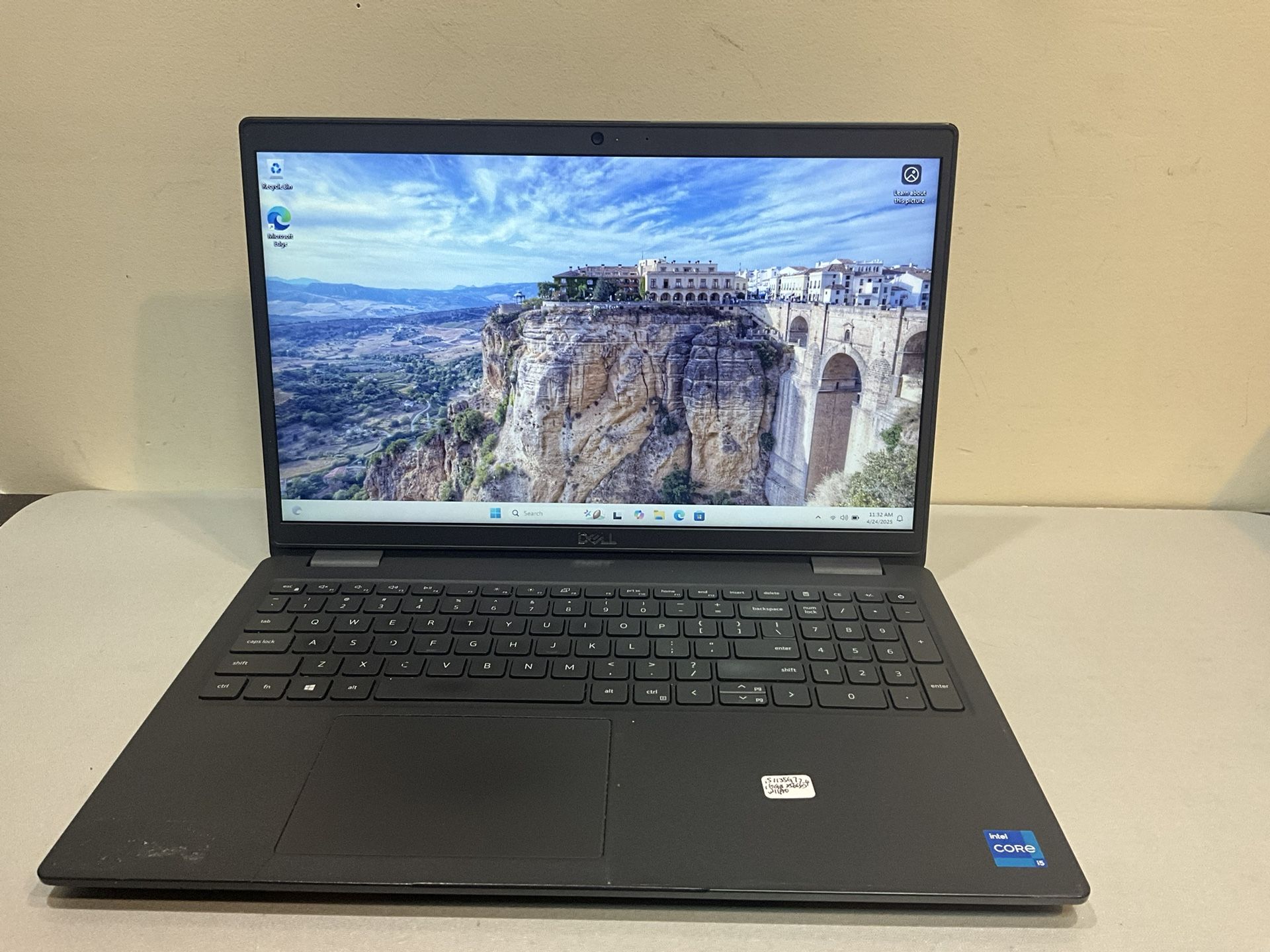 Dell Latitude 3520 15.6" Laptop i5-1135G7 16GB RAM 256GB SSD Windows 11 Pro