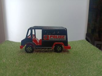 Tootsie Toy Police Panel Truck. (28)