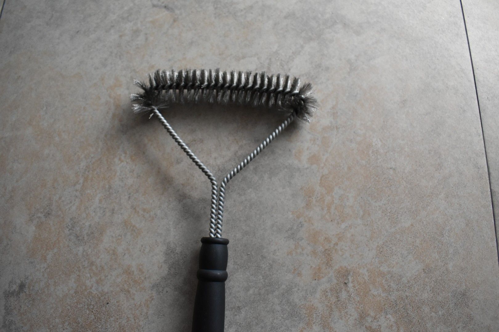 Heavy duty BBQ brush