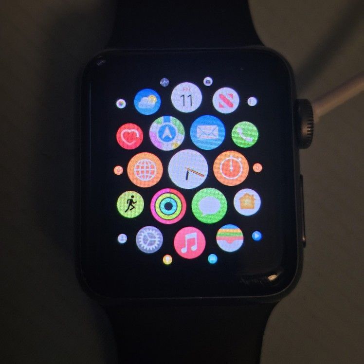 Apple Watch Series 3 38mm A1860 (GPS + Cellular) Unlocked Smart Watch Excellent