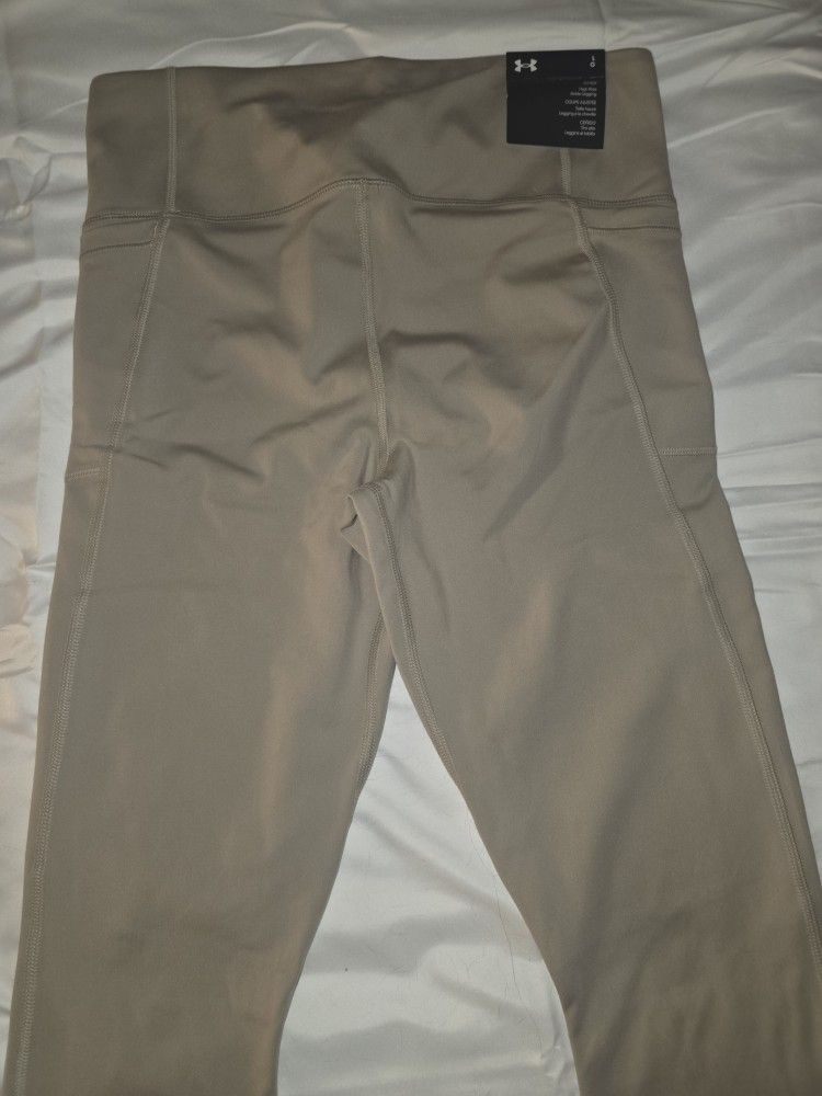 Fitted Under Armour Ankle Leggings