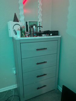 Bedroom set all for $150