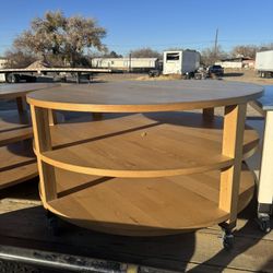 5 Ft Round Table/ Mesa Redonda de 5 pies