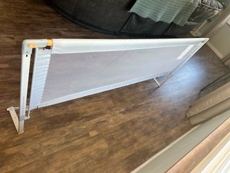 Kid bed rails (king size)
