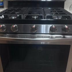 Samsung Stainless Steel Gas Range – Like New – Moving Sale – LA