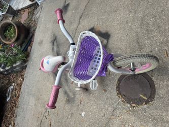 Toddler Joystar brand bike Excellent condition  Rims12”