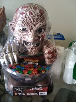 Candy and chips holder