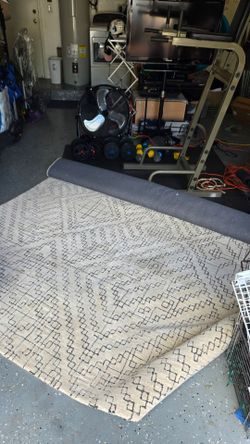 West Elm Stone Tile Wool Rug – 8x10 – Ivory & Black Geometric, Excellent Condition