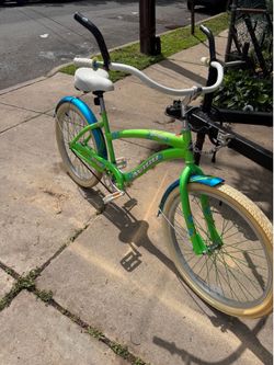 Avigo Maui miss bike