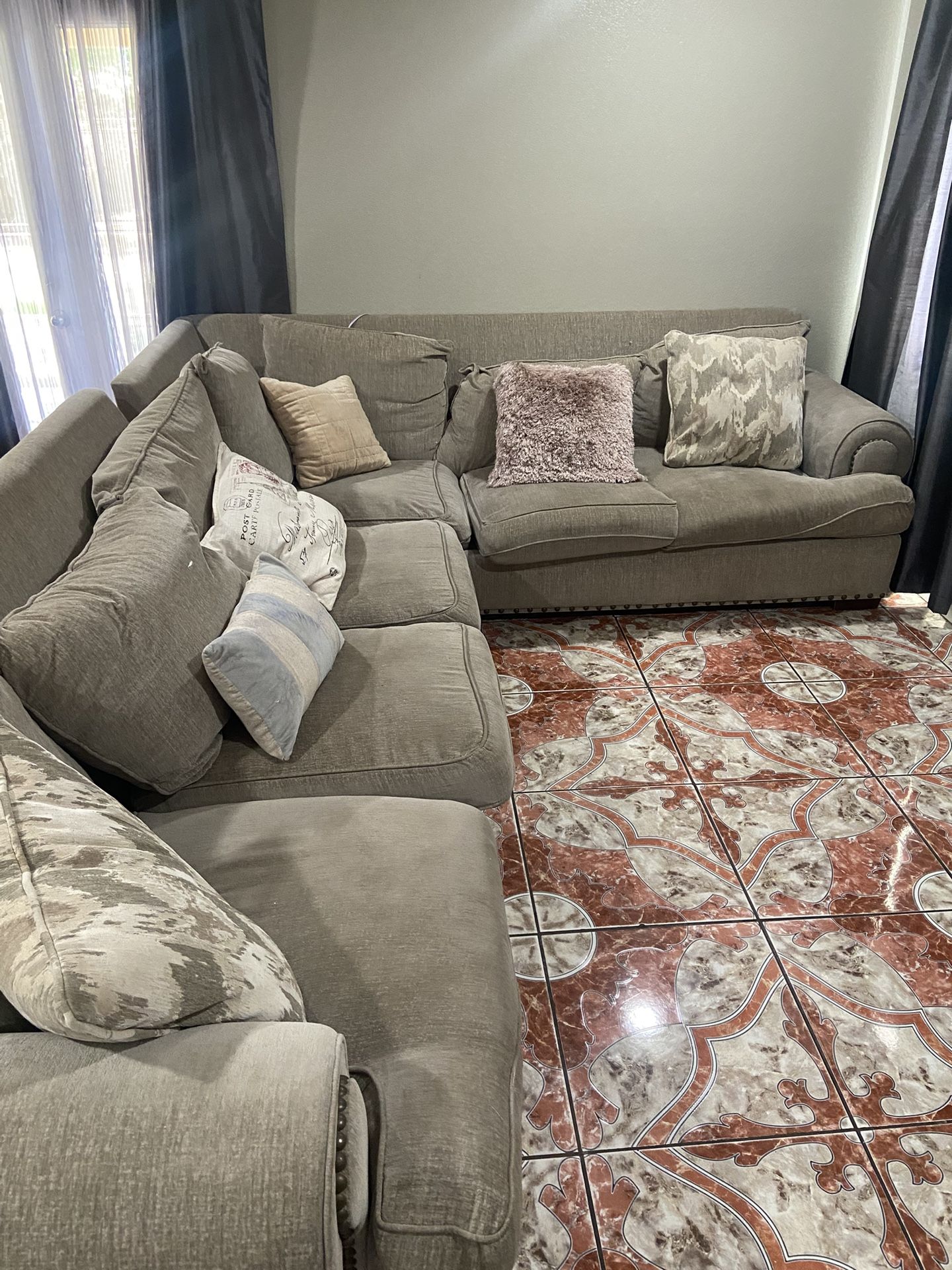 Grey Sectional Sofa Semi New