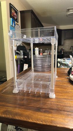 Under cabinet organizer