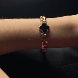 Women’s Bracelet