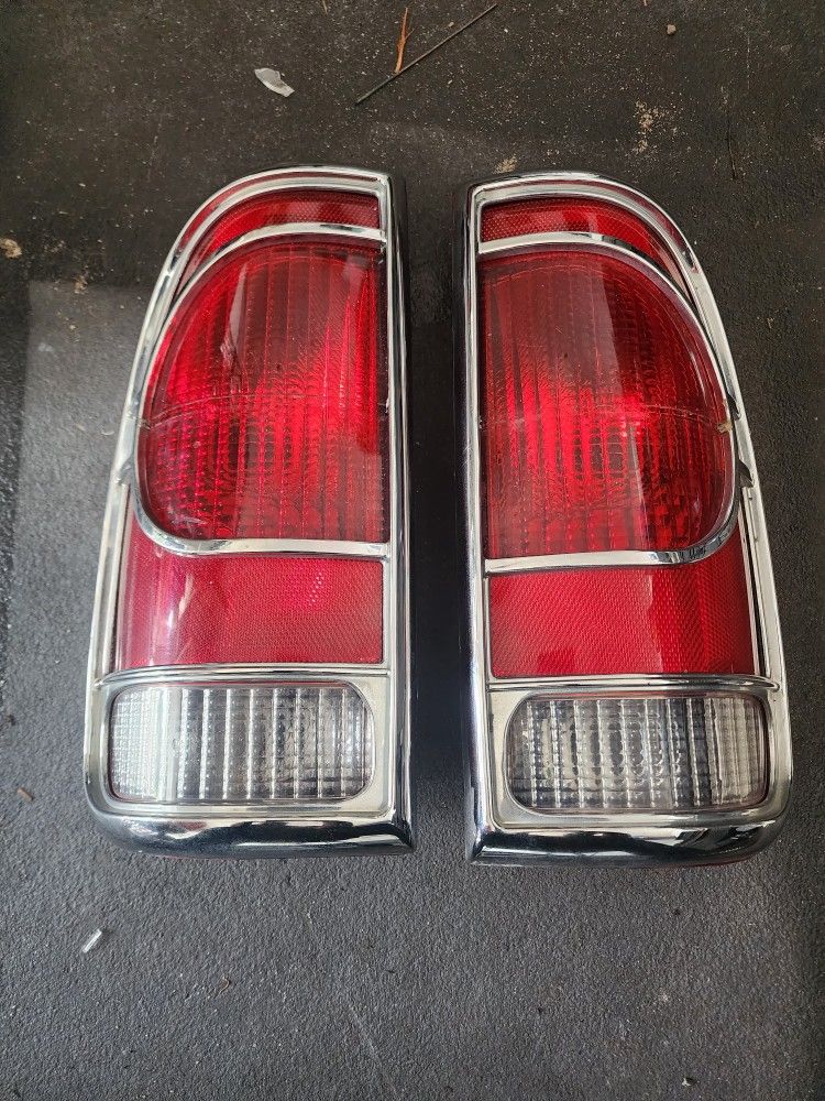 98 F150 Tail Lights