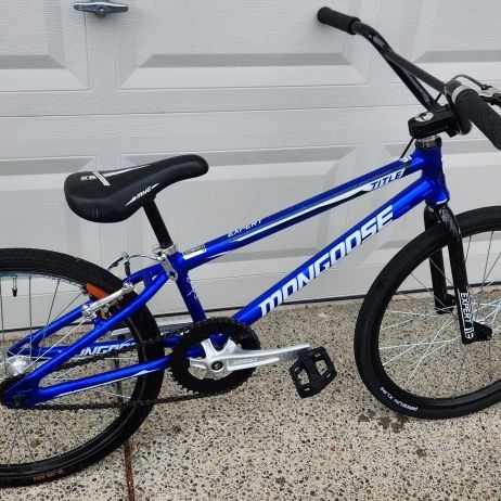 Mongoose Title Expert BMX Race Bike 20 Inch for Sale in Maple Valley WA OfferUp