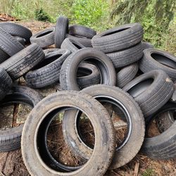 225 / 60 / 18  30 Tires