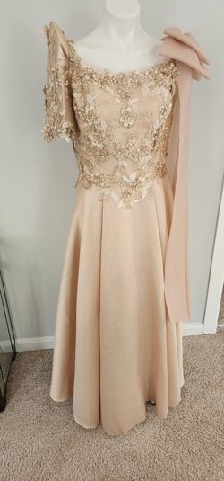 Women's Formal, Special Occassion Gown