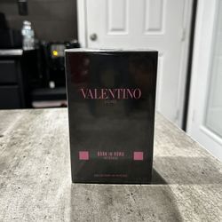 Valentino Born In Roma Intense