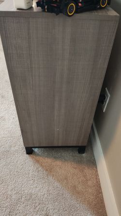 Dresser