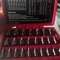 Mac Tools, 25 Piece Extractor Set