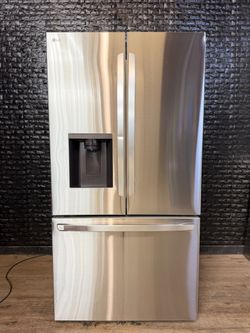 LG REFRIGERATOR w/WARRANTY! R3705A