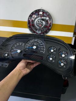 03 to 2007 Chevy GMC rebuilt custom cluster .