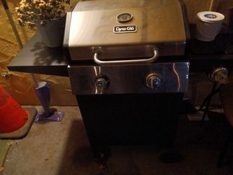 4 Burner Gas Grill 