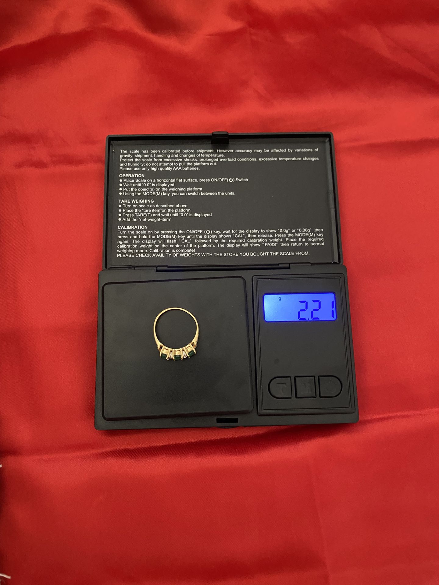 14K Yellow Gold Emerald stone engagement ring size 7