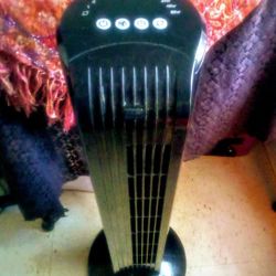 Lasko Oscillating Tower Fan Model T32200