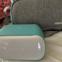 Cricut Joy With Case