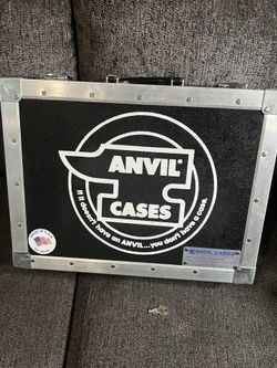Vintage Anvil Hard Metal Briefcase for musicians