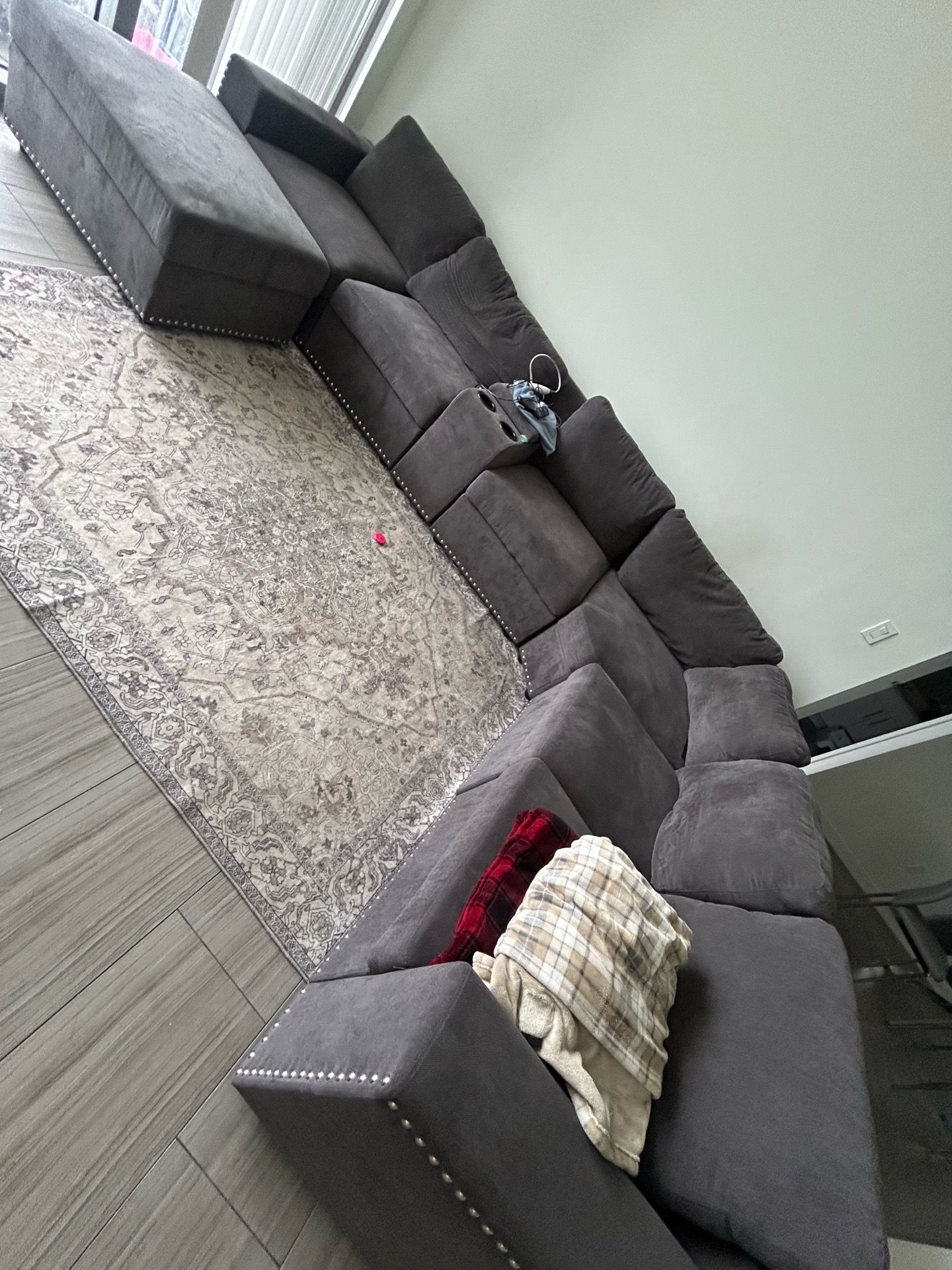 Sectional couch