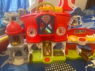 Fisher price farm house