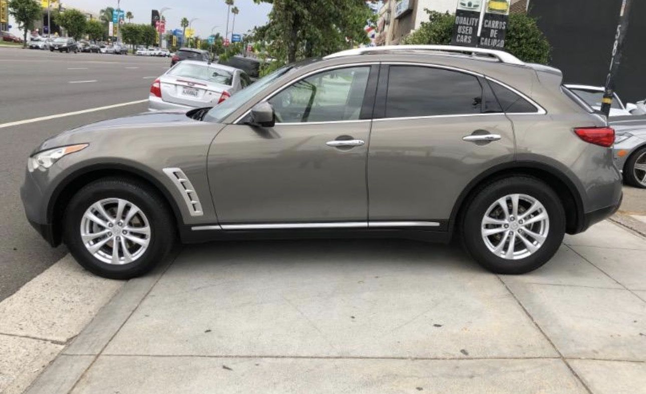 2009 Infiniti Fx35