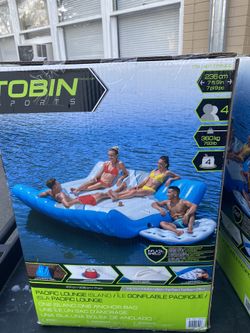 Tobin Sport Pacific Lounge