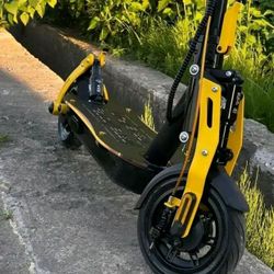 Electric Scooter Black and Yellow
