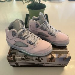 Jordan 5 Easter - Men’s Size 8