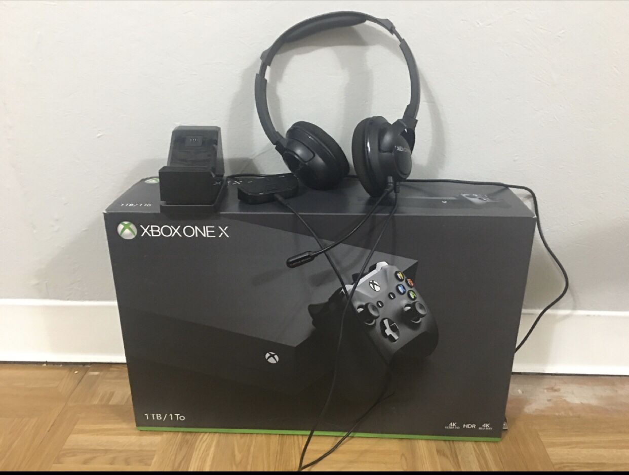 Xbox One X 1tb with accessories