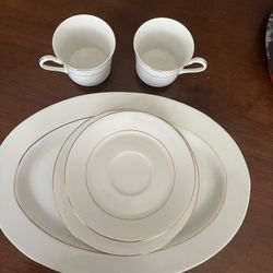 Sango China Set