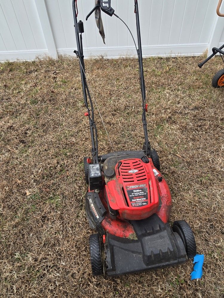 Troy Bilt Lawnmower 