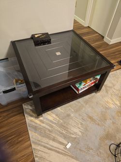Coffee Table 3ft By 3ft